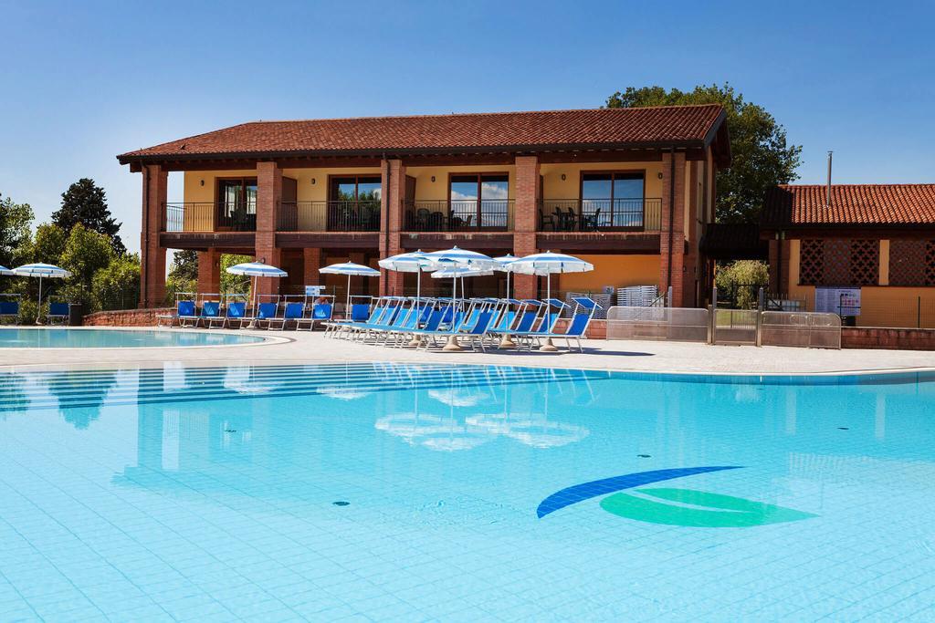 Camping Piantelle Moniga del Garda Kültér fotó